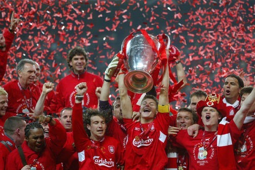 United fan ‘owned’ by Carra on Twitter